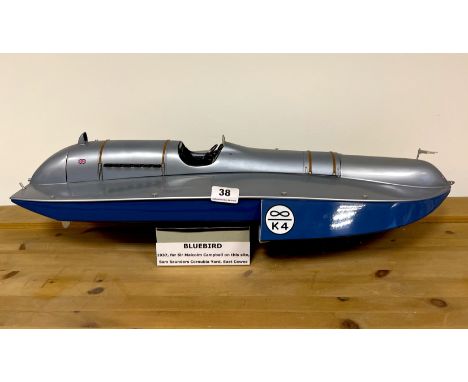 A static plastic model of Bluebird L. 38cm