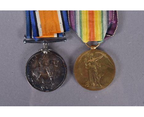 A WWI Oxfordshire &amp; Buckinghamshire Light Infantry duo, awarded to Private William J Gill (285067), Gill was also in The 