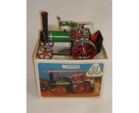 A Mamod TE1a Traction Engine, steamed once, boxed, G-E