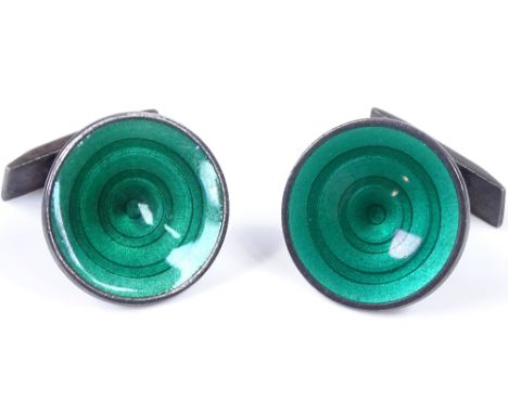 A pair of Norwegian sterling silver and green enamel disc cufflinks, maker's marks NTP, panel diameter 20.4mm, 12.7g total 