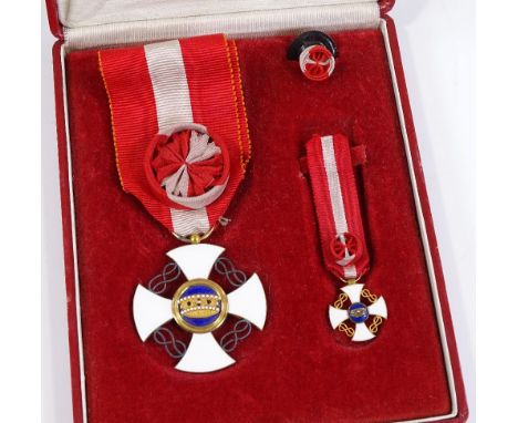 A Continental enamel medal and miniature, leather-cased 