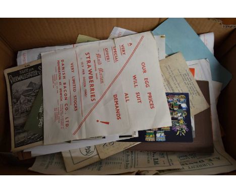 BOX OF VARIOUS EPHEMERA, VINTAGE PHOTOGRAPHS ETC