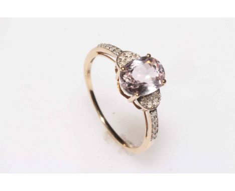 9k Kunzite and diamond ring, size S.