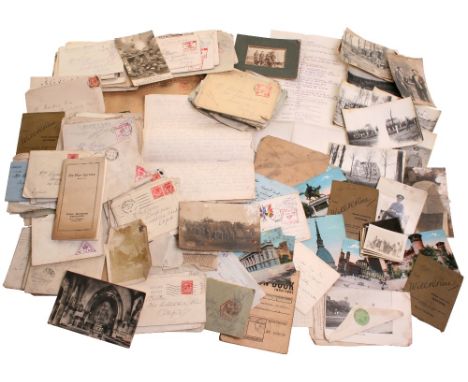 HISTORICALLY INTERESTING 1914 XMAS TRUCE ACCOUNT, LETTERS, PHOTOS & ACCOUNT OF WAR EXPERIENCES OF SECOND LIEUTENANT HUGH C.BA