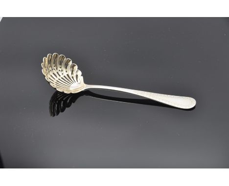 English sterling silver sugar sifting spoon with gilt openwork scallop shell-shaped bowl, Sheffield 1881 (O), maker Martin, H