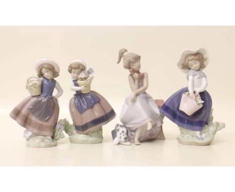 Four Lladro figures of girls Condition report: see terms and conditions