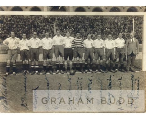 ENGLAND v SWEDEN, MAY 21ST 1923 ORIGINAL VINTAGE FOOTBALL AUTOGRAPHED PHOTOGRAPH England’s end of season Scandinavian Tour fr