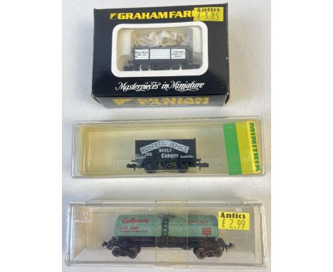 3 assorted model railway N Gauge wagons, in original boxes.  Comprising: Graham Farish No. 2914 Lime Wagon - South Wales Lime