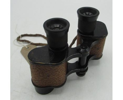 Bausch &amp; Lomb 6x30 binoculars, issued to U.S Army Signal Corps, serial nos. to the bottom plate 