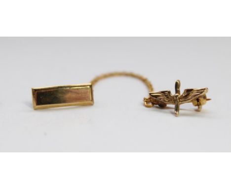 Mid C20th USAAF 10ct gold tie pin in the props and wings design, stamped 10K to rear, 1.7g 