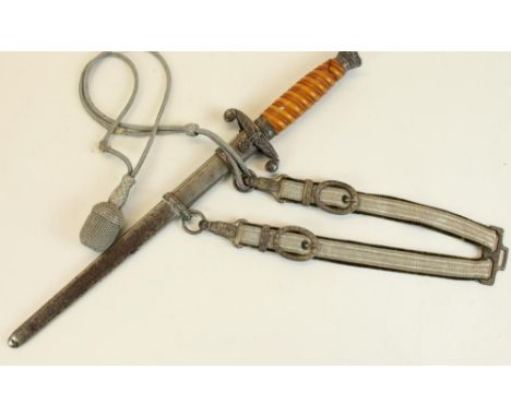 WWII German Third Reich Kreigsmarine dagger with orange ribbed hilt and textured scabbard and attached Dolchehange and Portap