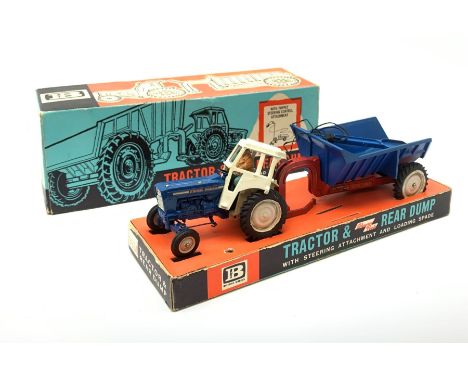 Britains Models - 9630 Ford 5000 tractor and Shawnee Poole Rear Dump with steering attachment and loading spade, in original 