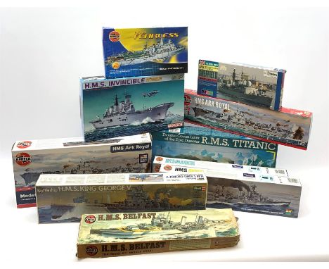 Ten plastic model kits of ships by Airfix, Revell, Dragon and Skywave, predominantly 1/600th scale including R.M.S. Titanic, 