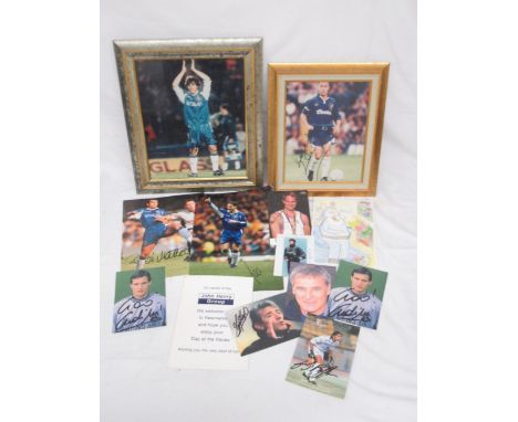 Collection of Sports players signatures to inc. Steven Redgrave, Bob Champion, Christmas Card with printed (facsimile) signat