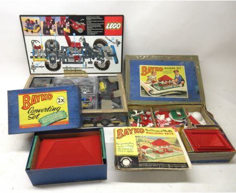 Vintage Lego Technics set 8860, Bayco Building sets 2 & 2X all in original boxes (3)Shipping £58.00 plus vat (UK Only)