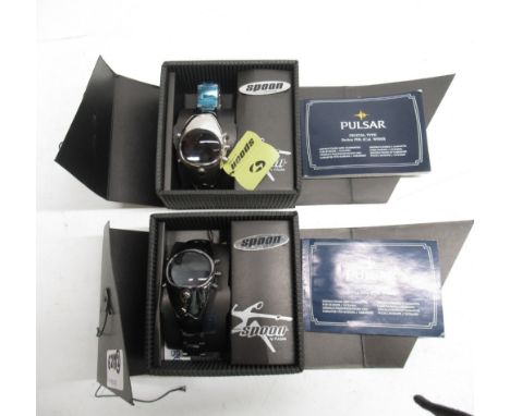 Spoon by Pulsar PBL025 LCD World Time, alarm 1/100 chronograph stainless steel wristwatch on integrated bracelet, snap on cas