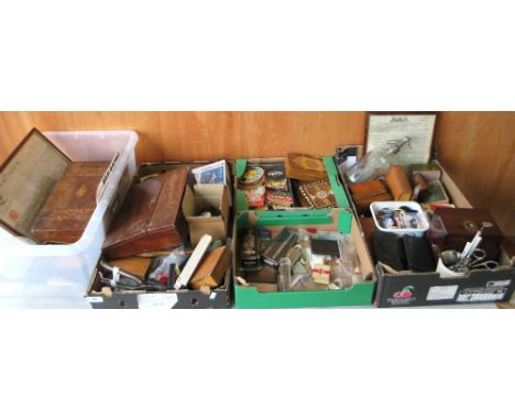 Assorted collectables, incl. Parker 25 pen; Waterman's pen; Glenfiddich Pure Malt Scotch Whisky, 5cl, with tin; RAC badge; Th