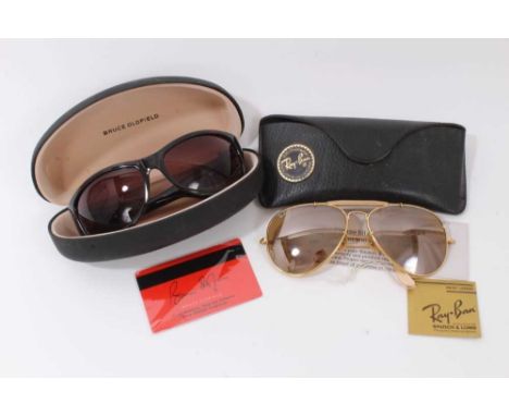 Genuine Vintage Ray-Ban The General RB50 1937-87 50th Anniversary 62mm Bausch & Lomb Sunglasses.Frame is in very good conditi