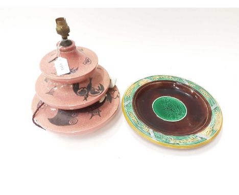 19th century Majolica wall plate together with a French pottery table lamp with painted mark to base, Dreyfous, France (2)Con