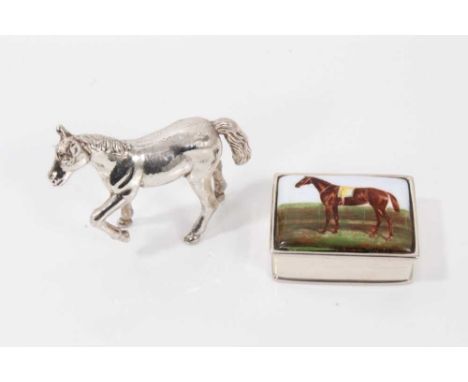 Silver trinket box with enamel plaque depicting a race horse, 4cm x 3cm, together with a miniature silver horse ornament, 5.5