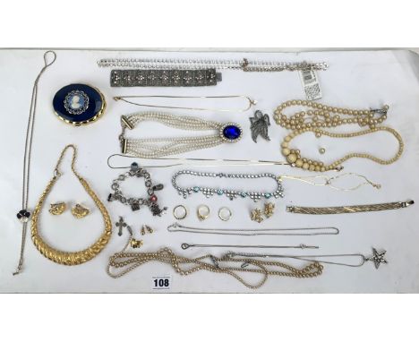 Assorted dress jewellery including pearls, necklaces, bracelets, rings, compact, earrings etc