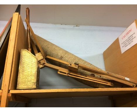 Rug, easel and magazine rack