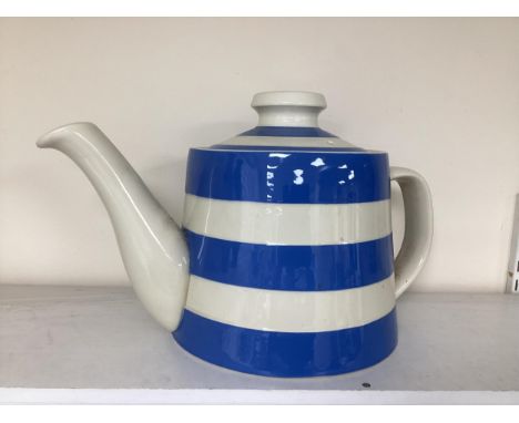T.G.Green Cornish Kitchenware, a modern giant teapot and cover, height 30cm. Condition - goodPLEASE NOTE - POSTAGE IN-HOUSE W