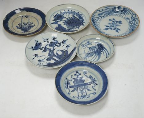 A group of 18th/19th century Chinese blue and white saucers and shallow dishes, largest 18cm in diameter. Condition - varies,