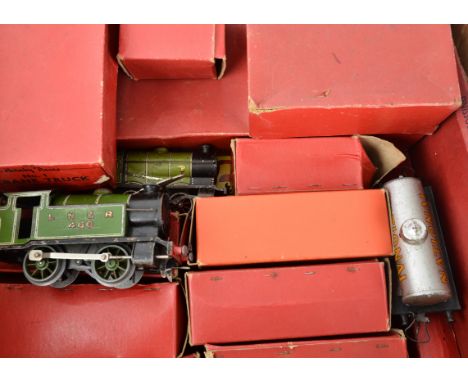 Hornby 0 Gauge Post-war Clockwork Trains and Accessories, mostly boxed, including No 40 Goods Set box with (incorrect) green 