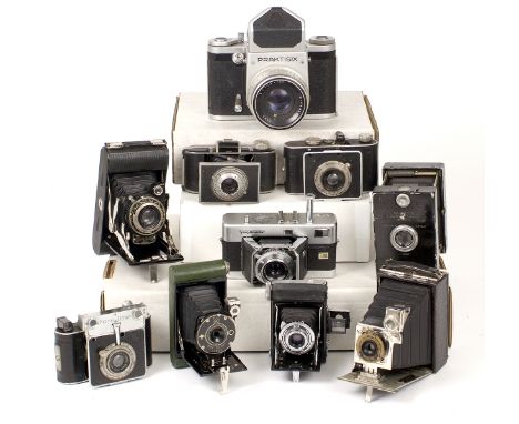 A Good Selection of Vintage Cameras to include Konisiroku (Konica) Baby Pearl; Kodak Flash Bantam; Voigtlander Vitessa (barnd