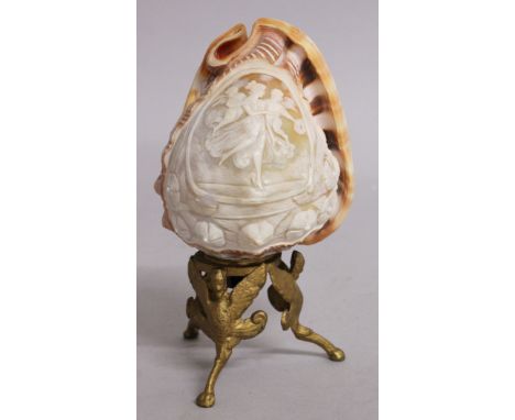 A GOOD CAMEO SHELL LAMP.