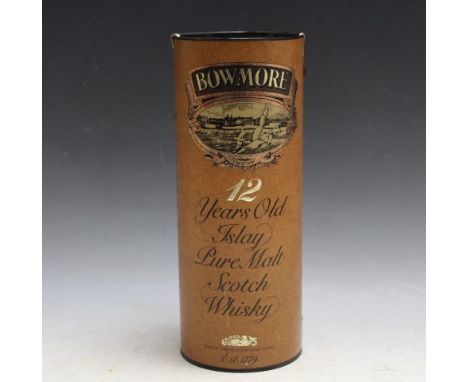 1 BOTTLE OF BOWMORE 12 YEARS OLD ISLAY MALT SCOTCH WHISKY IN GIFT TUBE SEALED WITH EXPORTATION LABEL 