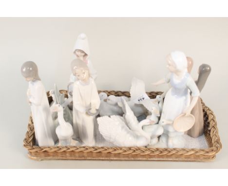 Various Lladro, Nao plus other figurines and animals