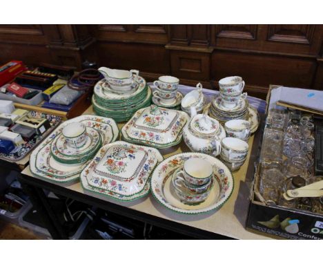 Copeland Spode 'Chinese Rose' dinner service and Coalport 'Ming Rose' tea set (both little if at all used)