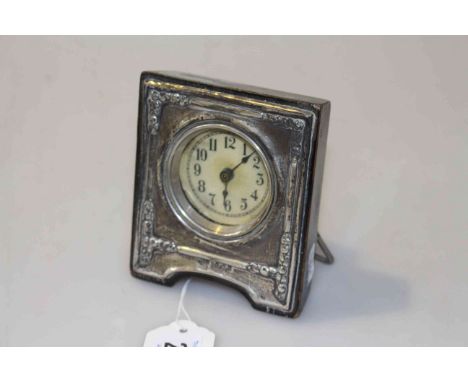 Silver mounted strut clock