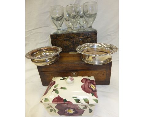 A box containing a 19th Century rosewood and mother of pearl inlaid jewellery box, a similar jewellery box, a Bridgwater "Hel