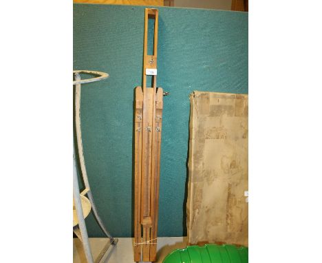 Easel