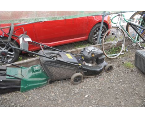A GGP RL534TR SELF PROPELLED PETROL LAWN MOWER (engine pulls freely but hasn't been started)