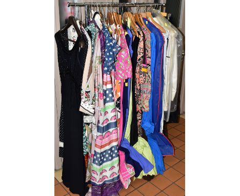 A QUANTITY OF VINTAGE LADIES EVENING AND COCKTAIL DRESSES, to include thirty one vintage ladies dresses including a cream Dor