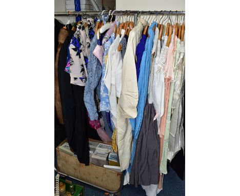 LADIES VINTAGE CLOTHES AND SHOES ETC, to include a Horrockses swing dress size 14 and a cotton nightdress, two blue Selfridge