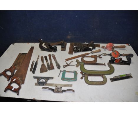 A COLLECTION OF VINTAGE TOOLS to include a Stanley No72 chamfer, Stanley No78 rebate plane, Stanley SB3 plane, three try squa