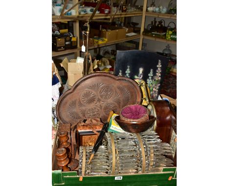 TWO BOXES HOUSEHOLD SUNDRIES AND TREEN, to include an adjustable music stand, an oak 'arts and crafts' picture frame, height 