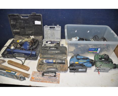 A COLLECTION OF ELECTRICAL TOOLS to include PowerCraft PH26 rotary hammer drill, Nu-Tool MPT750 angle grinder, Workzone pendu