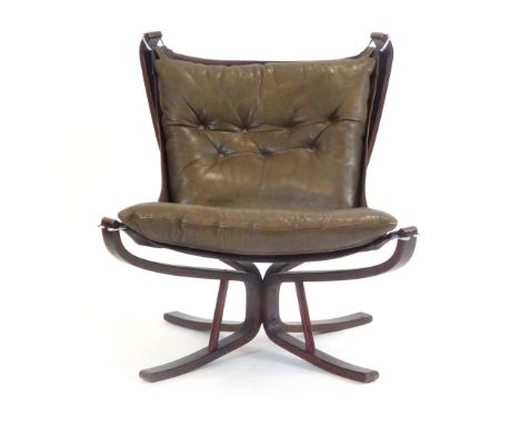 Sigurd Ressell for Vatne Mobler, a 'Falcon' chair with green button leather upholstery and a bentwood frame, remains of a lab