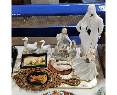 TRAY CONTAINING ROYAL WORCESTER FIGURINE, DOULTON LOVERS FIGURINE, LLADRO GIRL WITH CALF, 2 NAO GEESE ORNAMENTS, BORDER FINE 