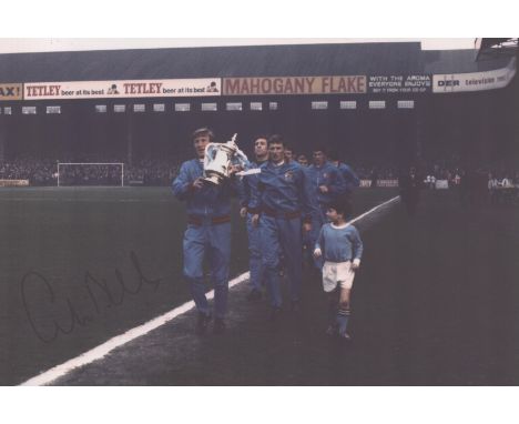 Autographed COLIN BELL 12 x 8 photo : Col, depicting a wonderful image showing Manchester City players led by COLIN BELL, who