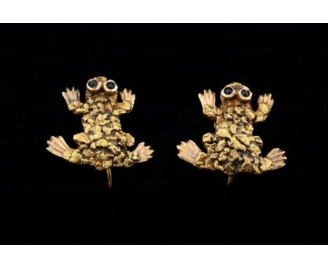 A pair of 1950's gold frog clip earrings, screw back fitting, unmarked 