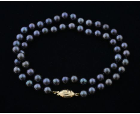 A single row grey cultured pearl necklace, pearls measuring 6.5mm on a 9ct yellow gold clasp. 