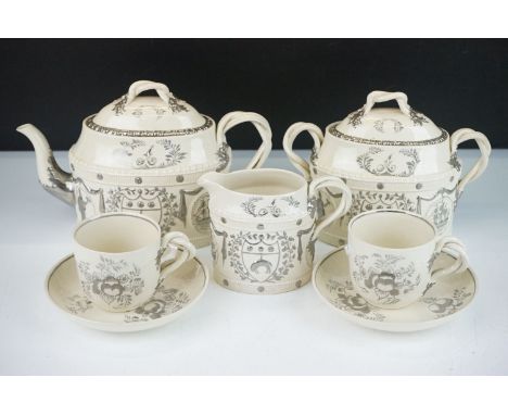 Edwardian Leeds pottery commemorative creamware tea service for the Royal Visit to Leeds on 7 July 1908, comprising teapot, s