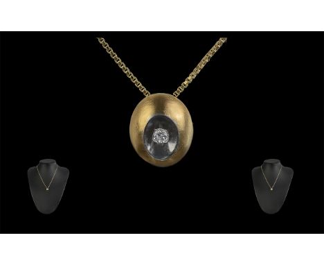 18ct Gold Pleasing Quality Single Stone Diamond Set Pendant Drop / Necklace. Marked 750 - 18ct. The Small Diamonds of Good Co
